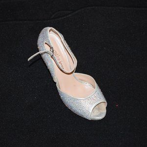 kathy jane heels 8.5 silver